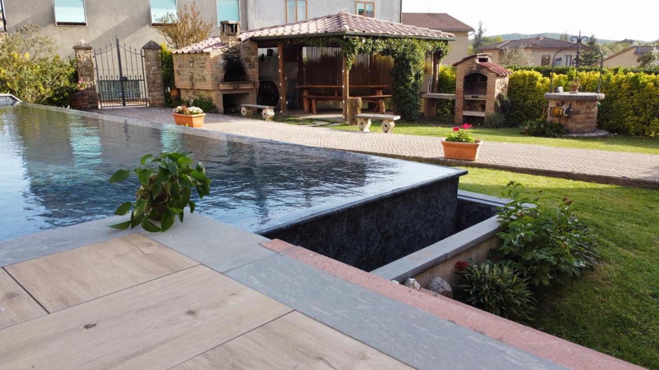Casa Dani Con Piscina Privata Apartment Monticiano Luaran gambar